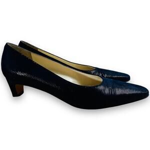 Salvatore Ferragamo Navy Eel Skin Low Heel Pumps Classic Slip On Size 8.5 A